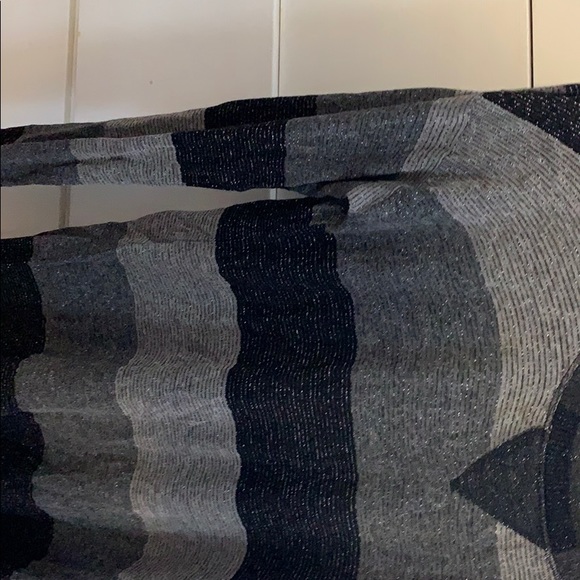 Shirt - Picture 3 of 3